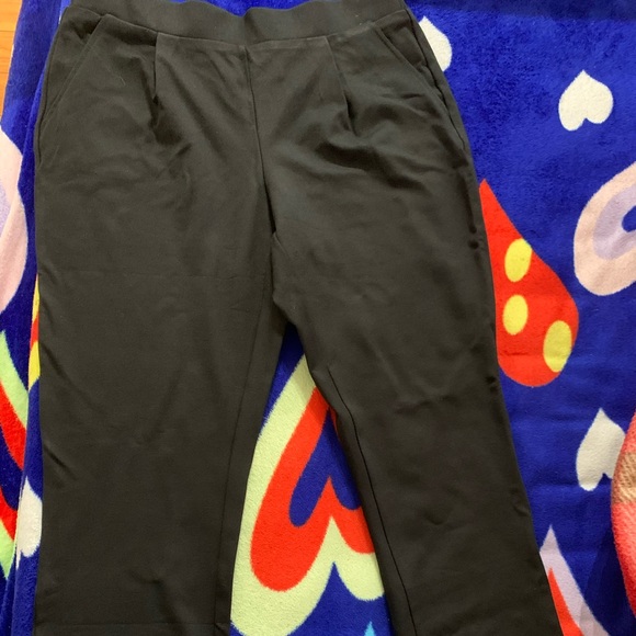 Anthracite - Picture 2 of 2